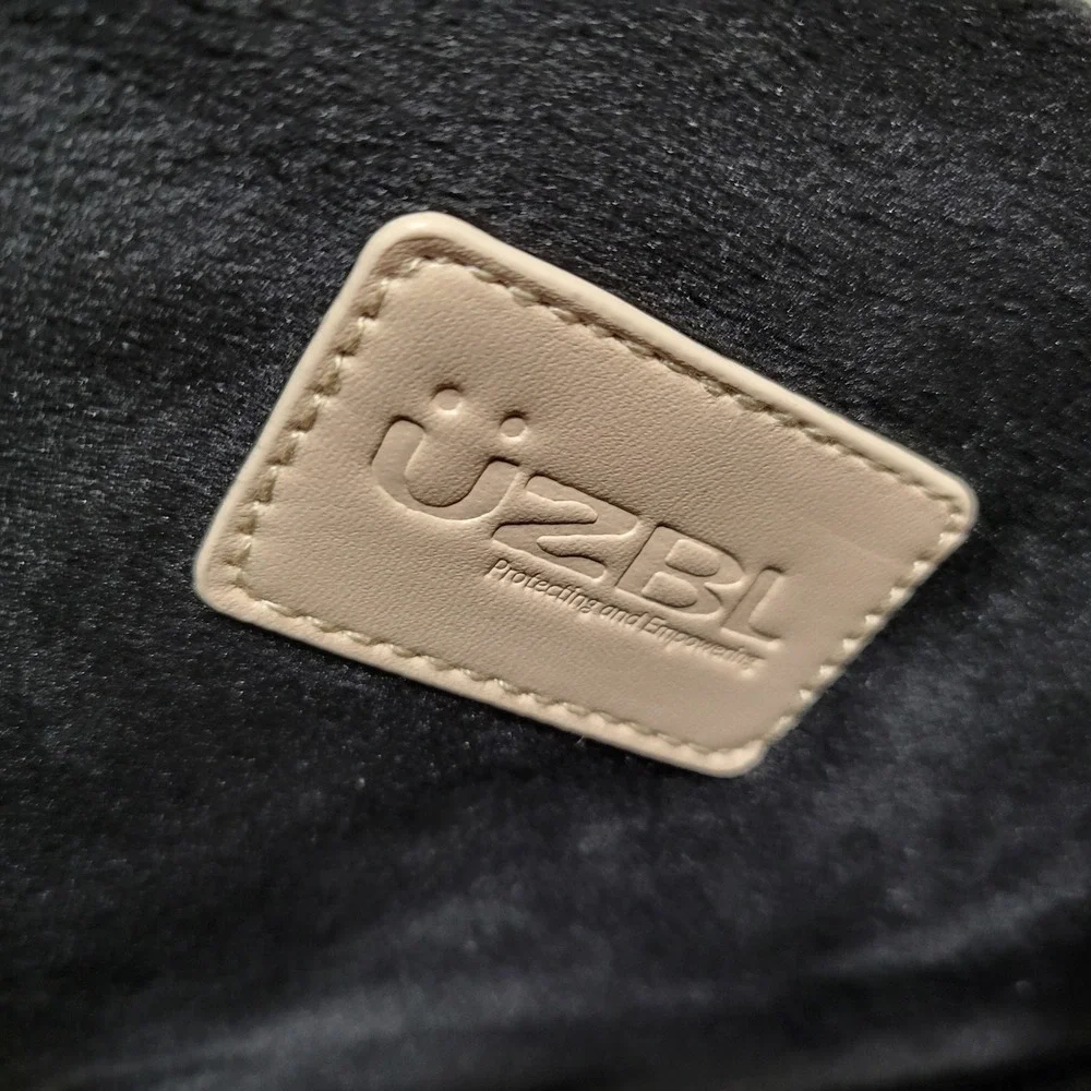 Puffy Sleeve Luxury Laptop Sleeve‎ Case Beige Quilted Pouch UZBL Pillow Case